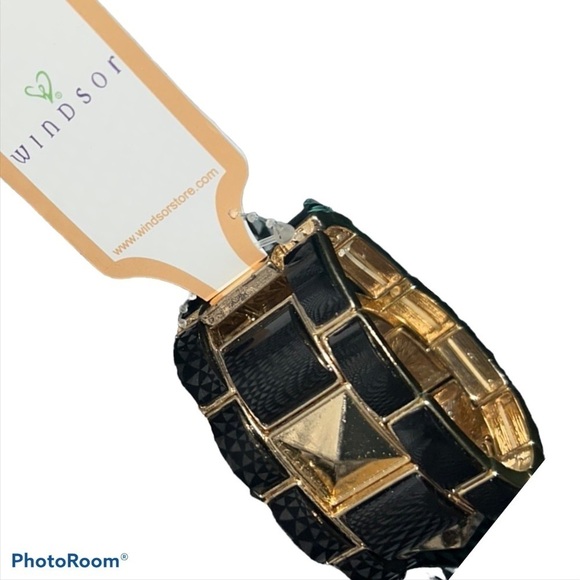 Windsor Jewelry - Windsor chunky black gold  tone elastic bracelet